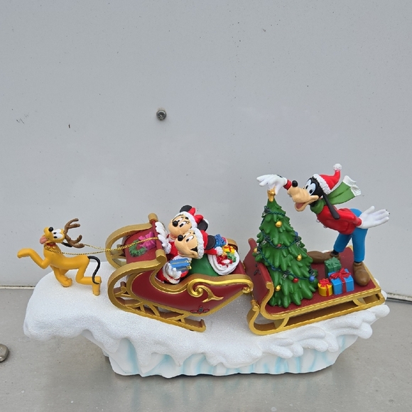 Disney Other - Disney Musical Sleigh CHRISTMAS VILLAGE